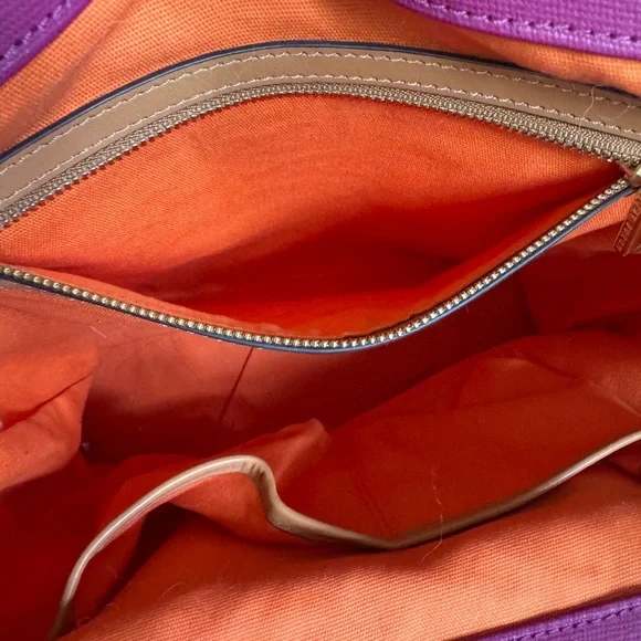 Authentic Tory Burch Fushia and Cream Pierson Mini Tote with Gold Hardware - Picture 11 of 11